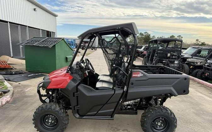 2026 Honda® Pioneer 700