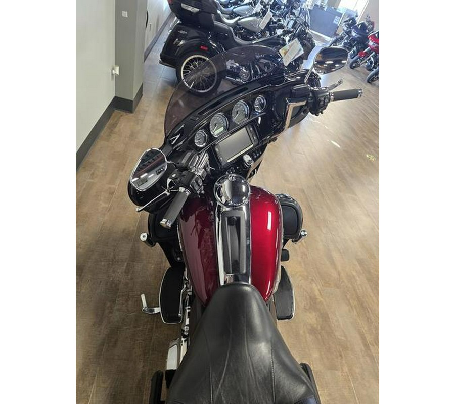 2015 Harley-Davidson® FLHTK - Ultra Limited