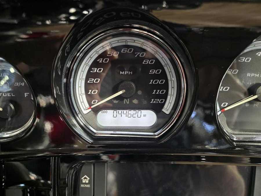 2015 Harley-Davidson® FLHTK - Ultra Limited