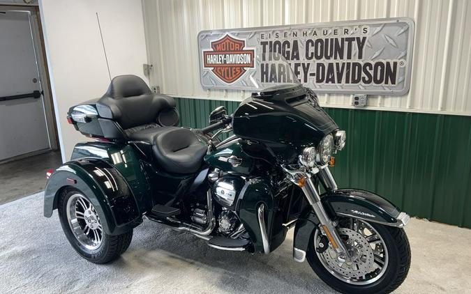 2024 Harley-Davidson® FLHTCUTG - Tri Glide® Ultra