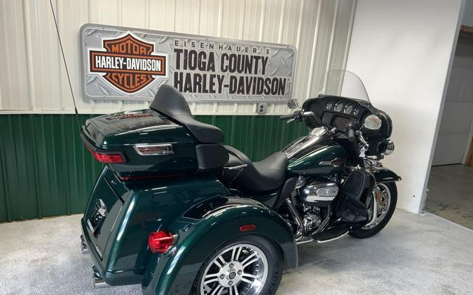 2024 Harley-Davidson® FLHTCUTG - Tri Glide® Ultra