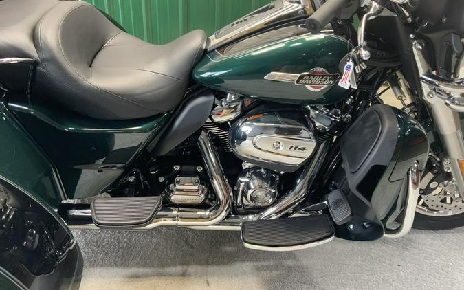 2024 Harley-Davidson® FLHTCUTG - Tri Glide® Ultra