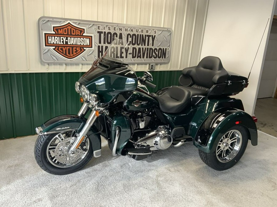 2024 Harley-Davidson® FLHTCUTG - Tri Glide® Ultra