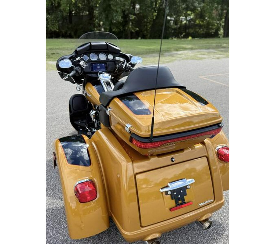 2023 Harley-Davidson® FLHTCUTG - Tri Glide® Ultra