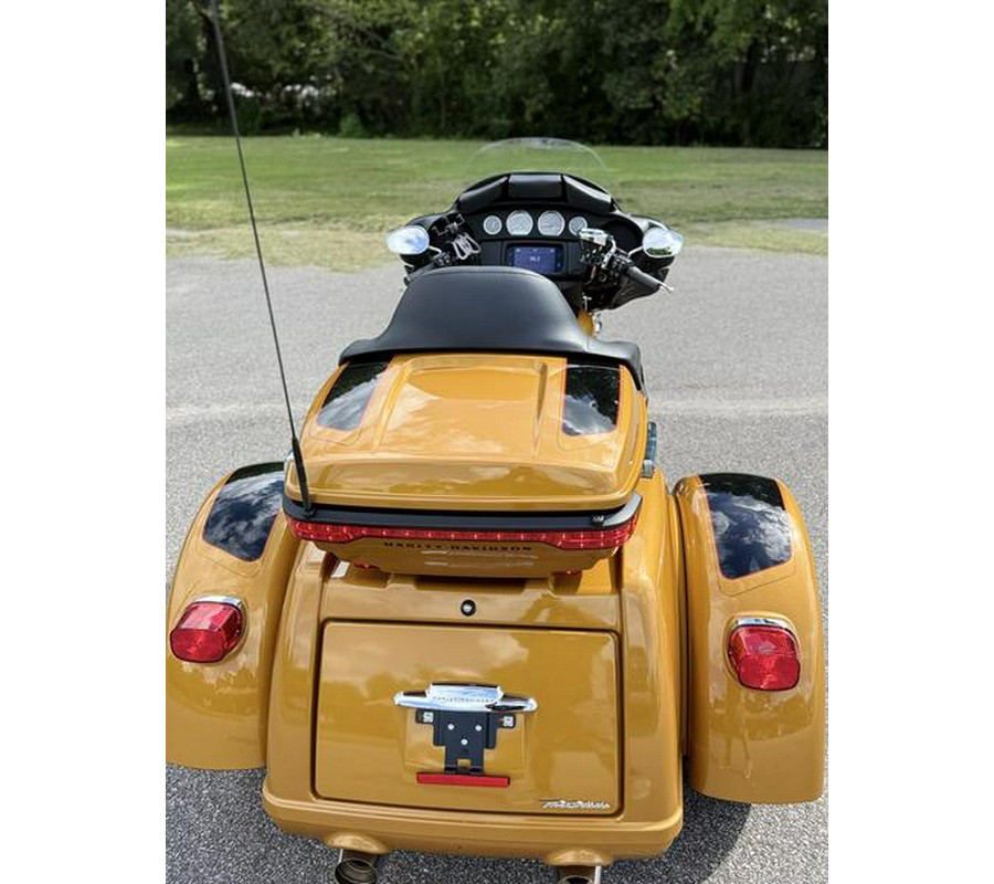 2023 Harley-Davidson® FLHTCUTG - Tri Glide® Ultra