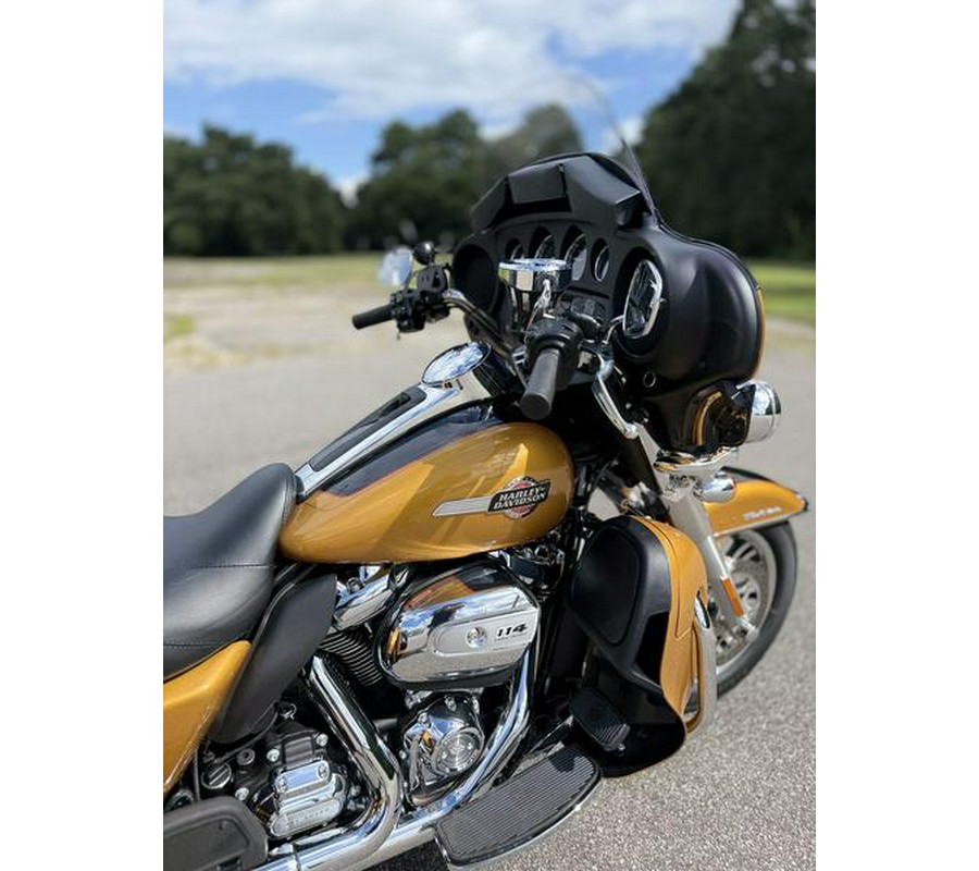 2023 Harley-Davidson® FLHTCUTG - Tri Glide® Ultra