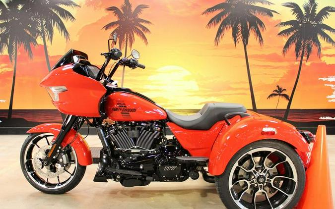 2026 Harley-Davidson® FLTRT - Road Glide® 3
