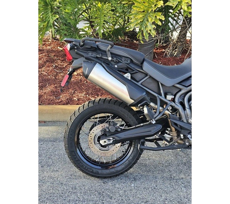 2018 Triumph Tiger 800 XCA Matt Khaki Green XCA