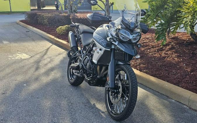 2018 Triumph Tiger 800 XCA Matt Khaki Green XCA