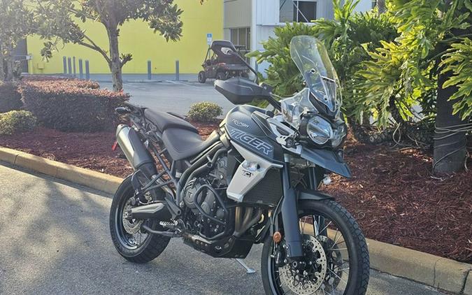 2018 Triumph Tiger 800 XCA Matt Khaki Green XCA