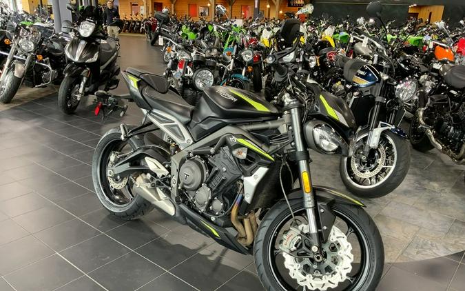 2020 Triumph Speed Triple RS Matte Jet Black