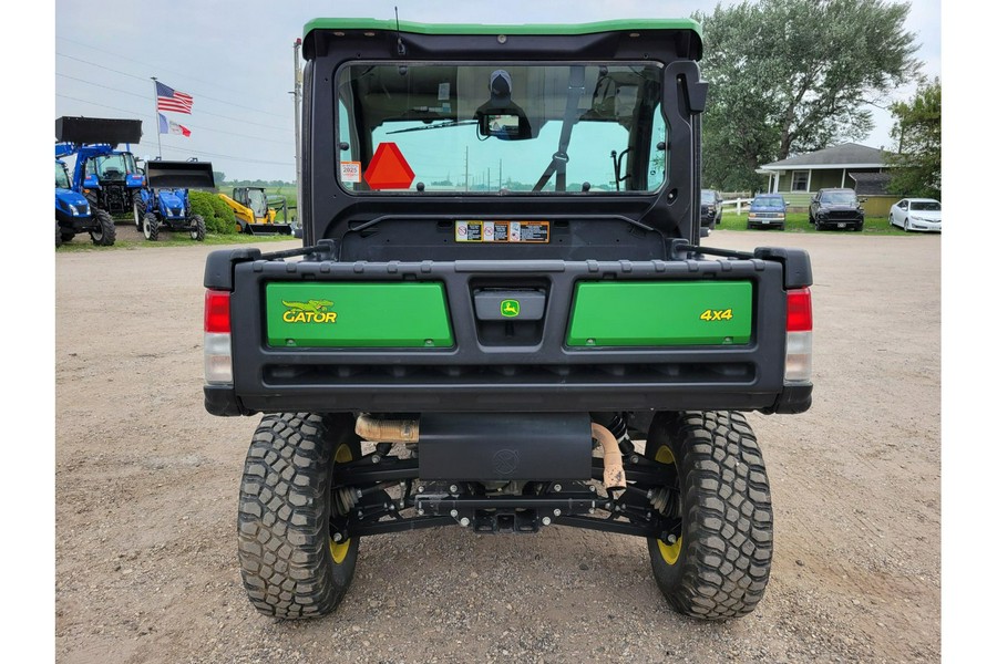 2022 John Deere Gator XUV835R