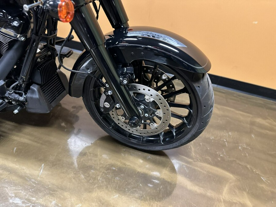 FLRT 2023 Freewheeler®