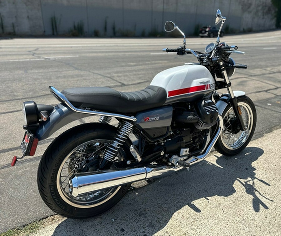 2025 Moto Guzzi V7 Special