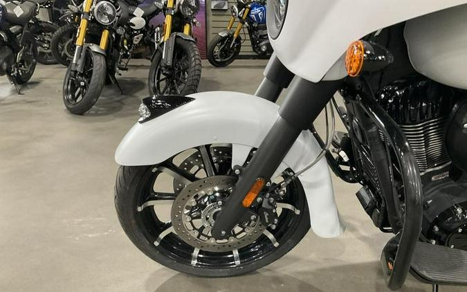 2024 Indian Motorcycle® Chieftain® Dark Horse® Ghost White Metallic Smoke