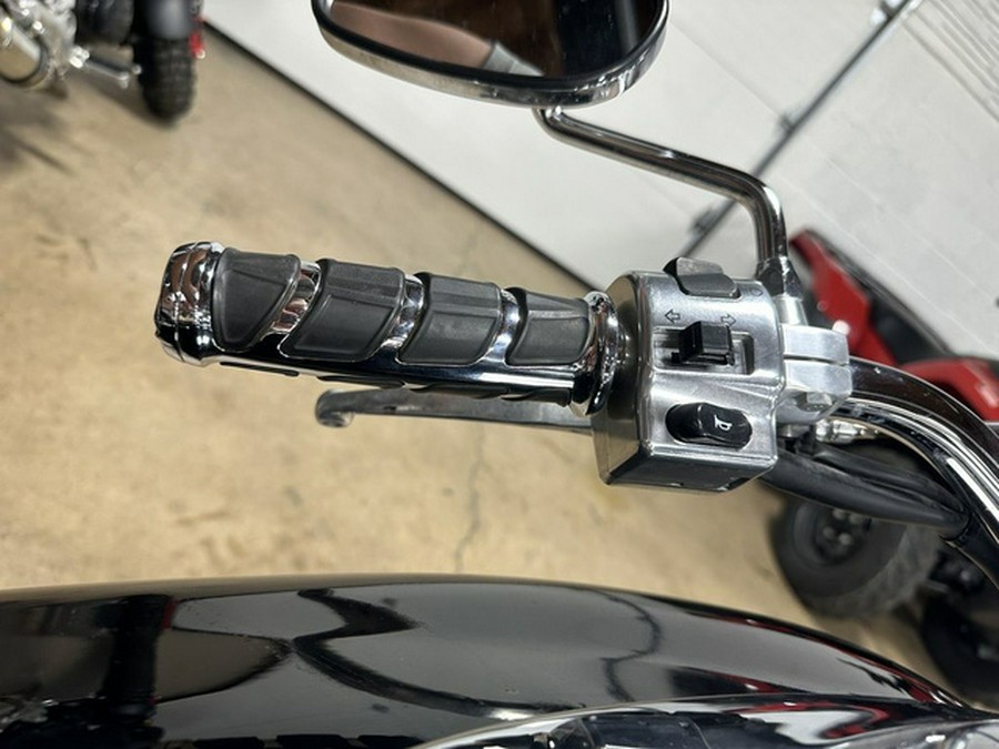 2005 Kawasaki Vulcan 2000