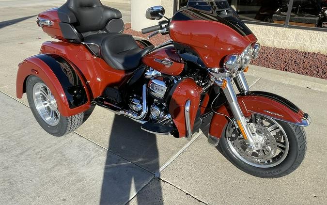 2024 Harley-Davidson® FLHTCUTG - Tri Glide® Ultra