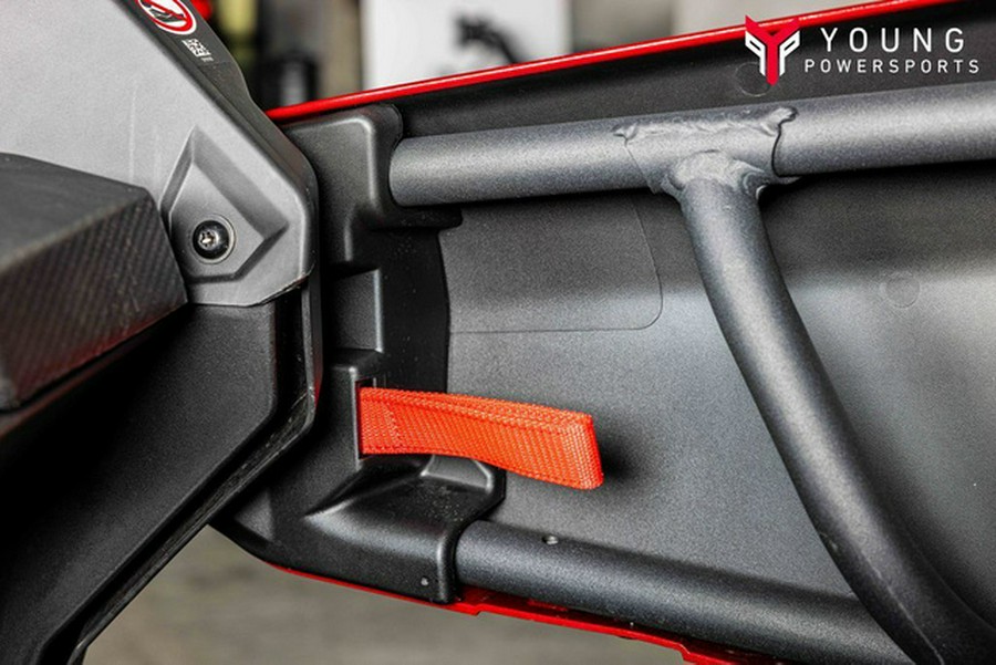 2025 Can-Am Maverick X3 MAX DS Turbo Fiery Red & Hyper Silver