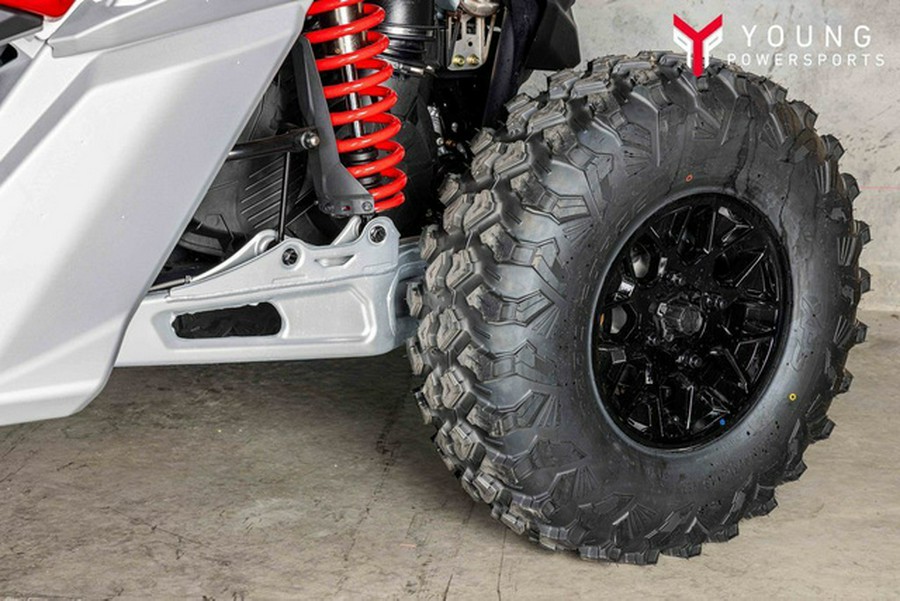 2025 Can-Am Maverick X3 MAX DS Turbo Fiery Red & Hyper Silver