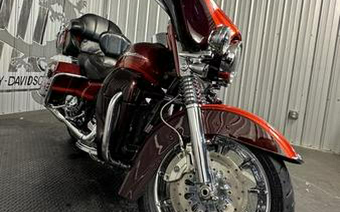 2009 Harley-Davidson® FLHTCUSE - CVO™ Ultra Classic® Electra Glide