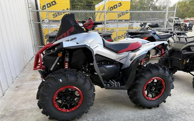 2026 Can-Am® Renegade X mr 1000 R Hyper Silver & Legion Red