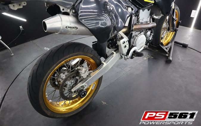 2018 Suzuki Motor of America Inc. DR-Z400SM