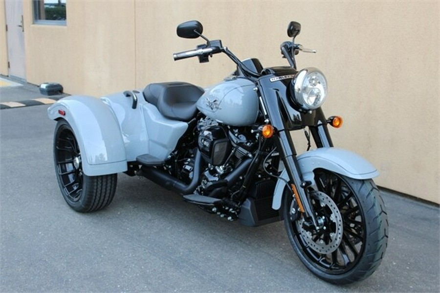 Harley-Davidson Freewheeler 2024 FLRT 84377418 BILLIARD GRAY W/ PINSTRIPE