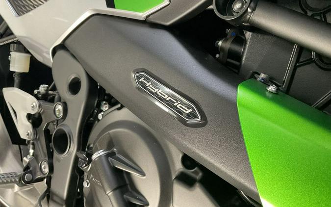 2024 Kawasaki Z7 Hybrid ABS