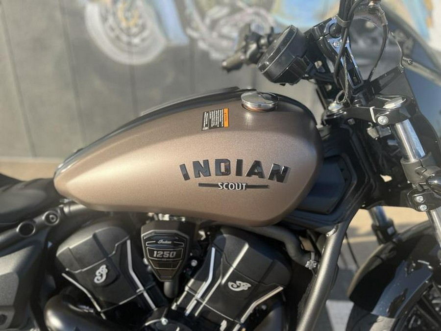 2025 Indian Motorcycle® Sport Scout® Limited +Tech Nara Bronze Metallic Smoke
