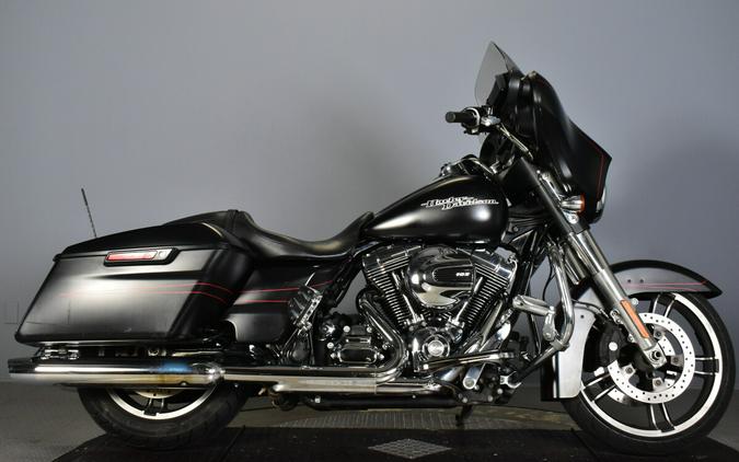 2015 Harley-Davidson Street Glide Special