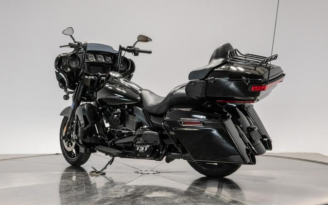 2021 HARLEY-DAVIDSON FLHTK ULTRA LIMITED in Vivid Black with 9,604 miles