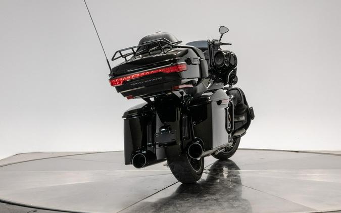 2021 HARLEY-DAVIDSON FLHTK ULTRA LIMITED in Vivid Black with 9,604 miles