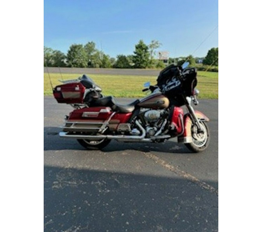 2009 Harley-Davidson FLHTCU - Ultra Classic Electra Glide