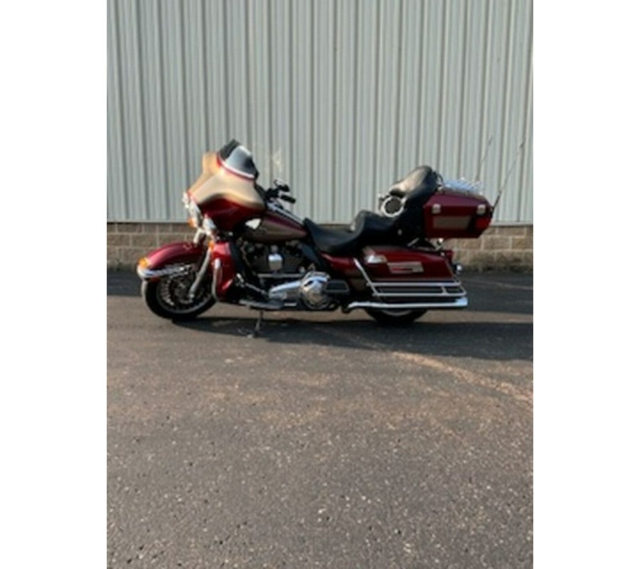 2009 Harley-Davidson FLHTCU - Ultra Classic Electra Glide