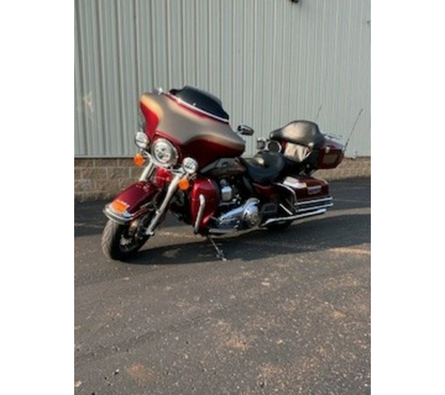 2009 Harley-Davidson FLHTCU - Ultra Classic Electra Glide