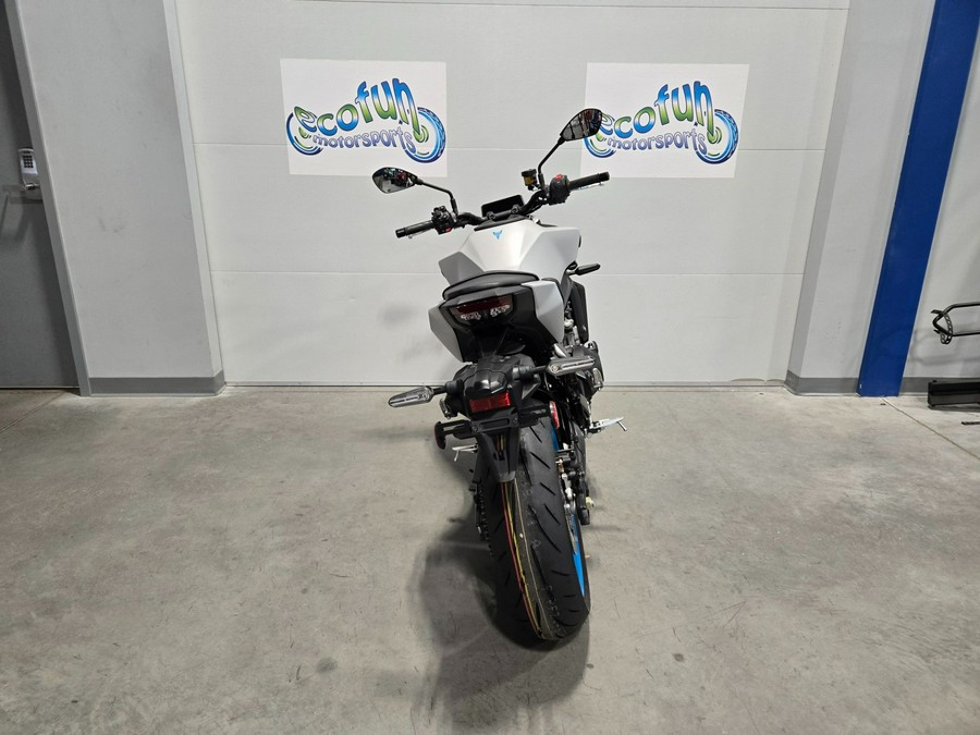 2025 Yamaha Motor Corp., USA MT-09