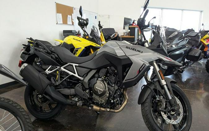 2026 Suzuki V-Strom 800