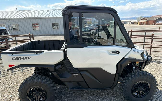 2026 Can-Am Defender Limited HD11