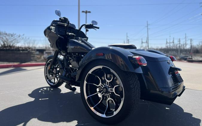 2026 Harley-Davidson® FLTRT Road Glide 3 Iron Horse Metallic