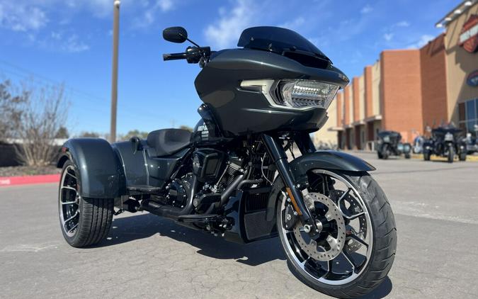 2026 Harley-Davidson® FLTRT Road Glide 3 Iron Horse Metallic