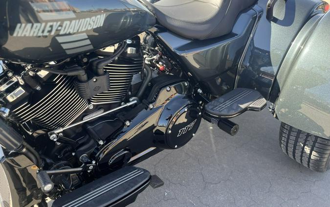 2026 Harley-Davidson® FLTRT Road Glide 3 Iron Horse Metallic