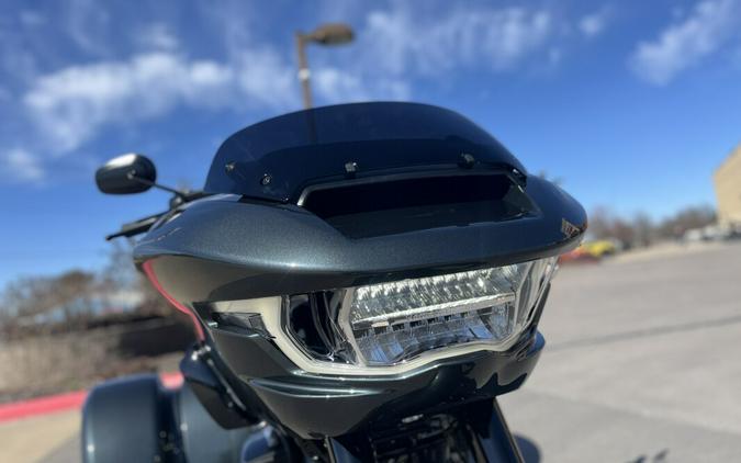 2026 Harley-Davidson® FLTRT Road Glide 3 Iron Horse Metallic