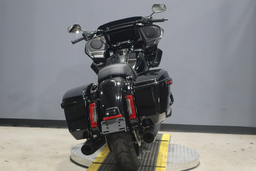 2025 Harley-Davidson Road Glide FLTRX