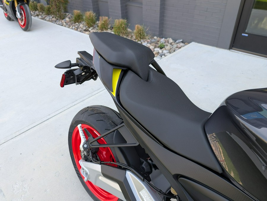 2026 Aprilia RS 660