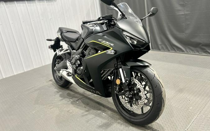 2026 Honda CBR650RACT