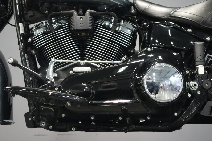 2025 Harley-Davidson Heritage Classic FLHC