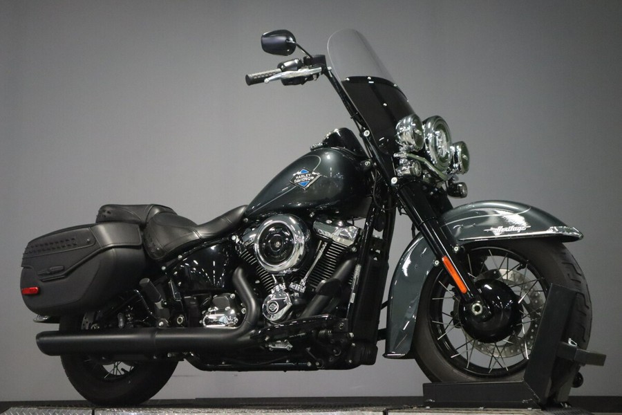 2025 Harley-Davidson Heritage Classic FLHC