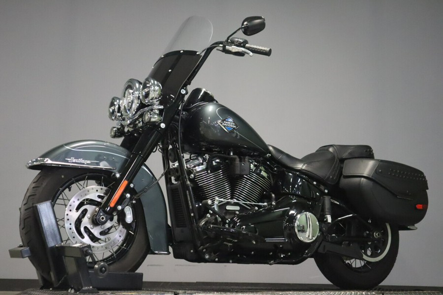 2025 Harley-Davidson Heritage Classic FLHC