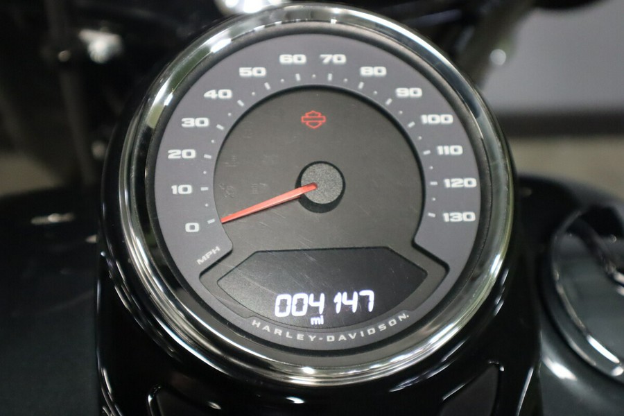 2025 Harley-Davidson Heritage Classic FLHC