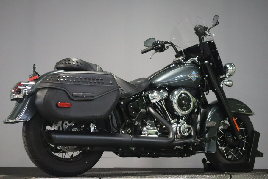 2025 Harley-Davidson Heritage Classic FLHC